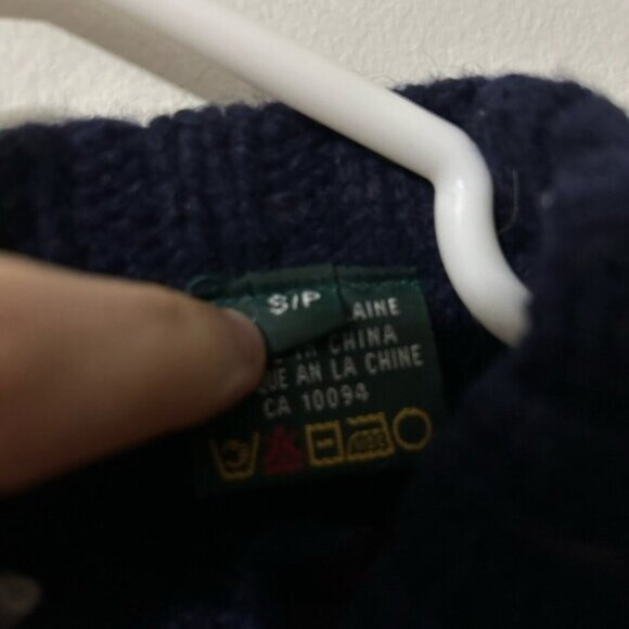 Vintage Beaver Canoe Hand Kit Sweater - Picture 4 of 4